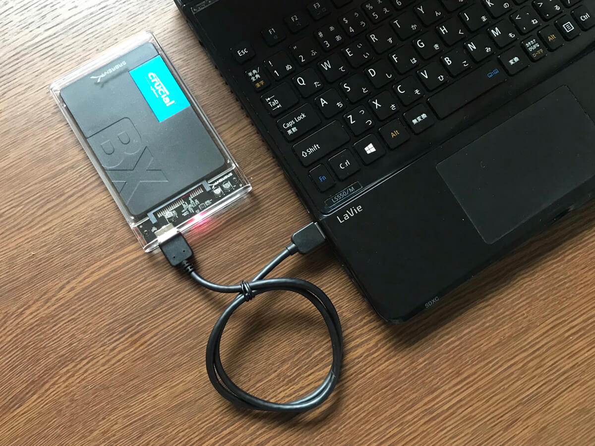 SSDとノートパソコンをUSB接続